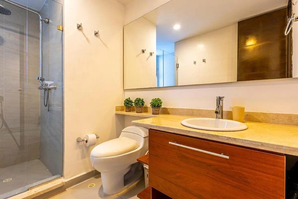 Luxurious Beachfront 3Br, Pool & Ocean Views Cartagena Apartment